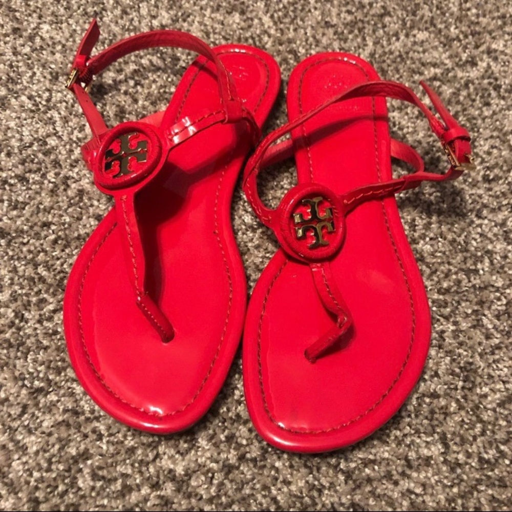 Adorable Tory Burch Sandals - size 7